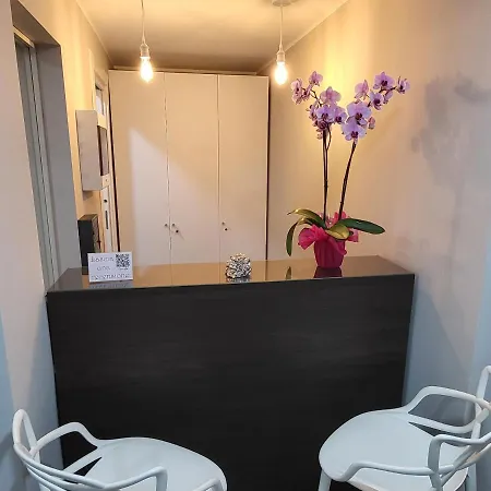 Casa Dello Stretto *