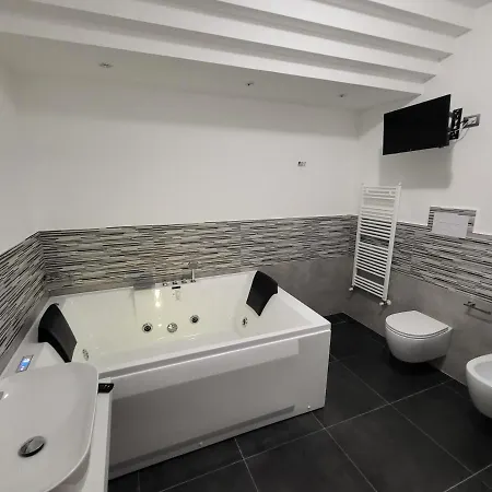 Casa Dello Stretto 4*